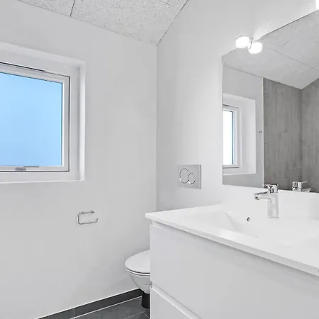 Gorgeous In With Kitchen Tatil Evi